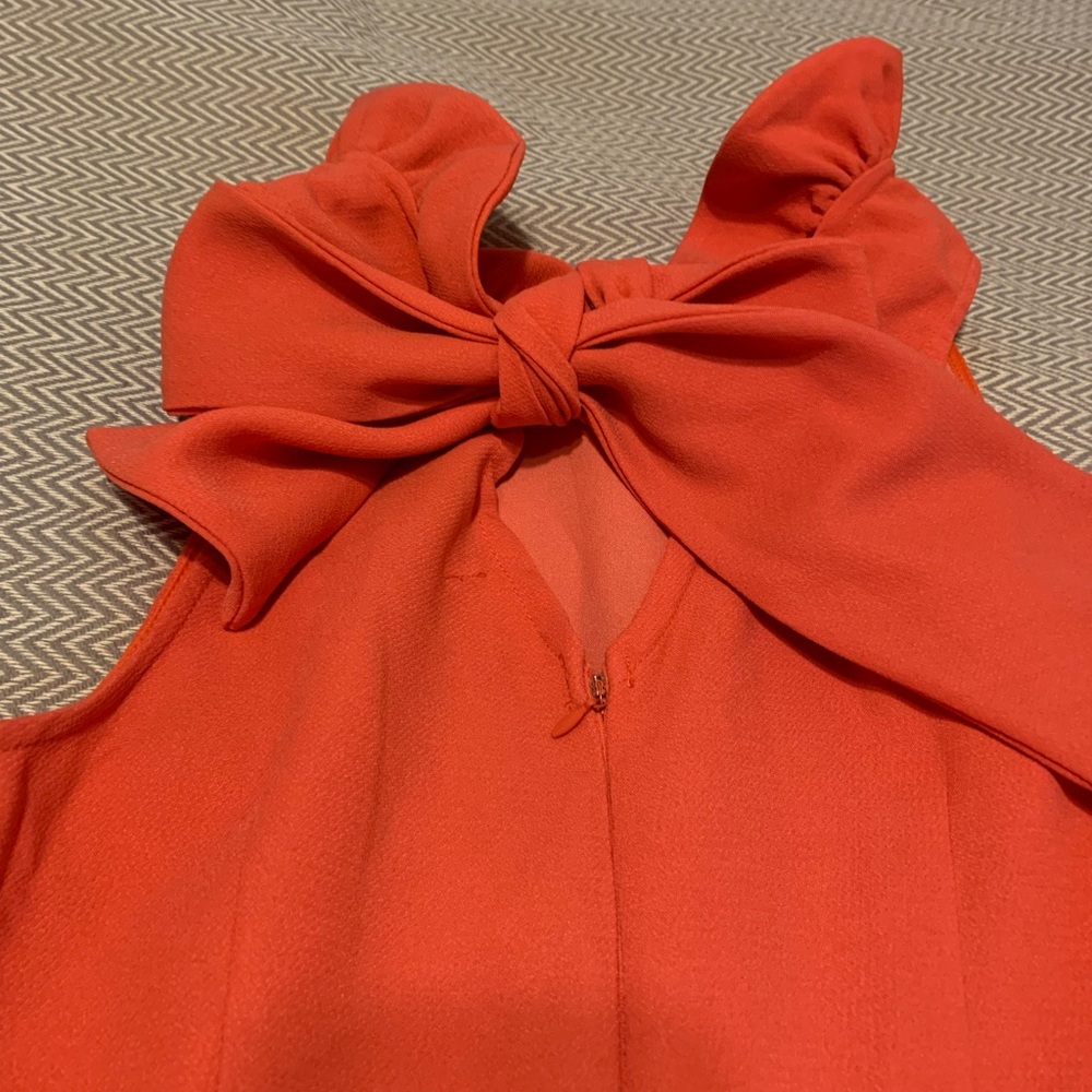 DO+BE coral high neck, bow back shorts romper. So cute! Size M. EUC. - Picture 4 of 8